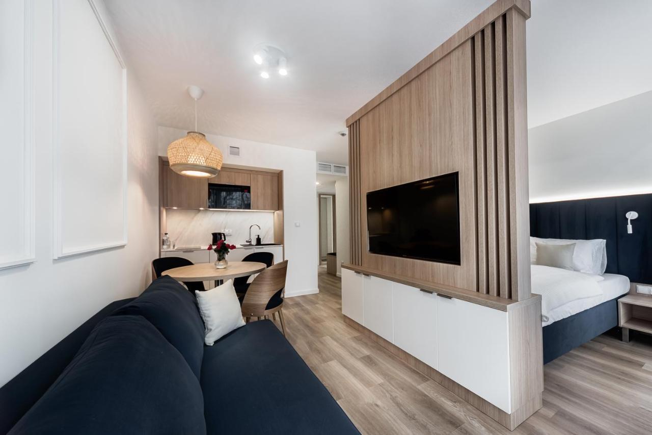 Aurum Aparthotel - Nowe Apartamenty Blisko Plazy - Neue Appartements In Strandnaehe Swinoujscie Bagian luar foto