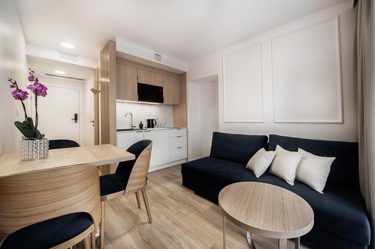 Aurum Aparthotel - Nowe Apartamenty Blisko Plazy - Neue Appartements In Strandnaehe Swinoujscie Bagian luar foto