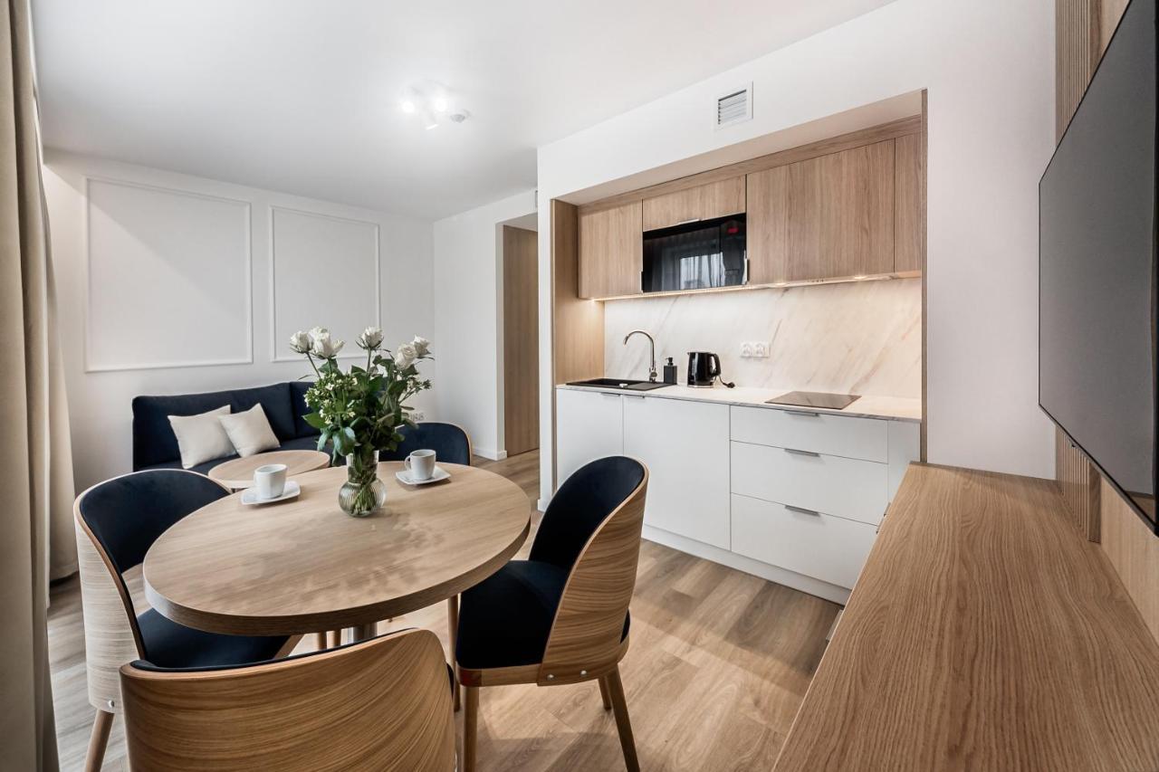 Aurum Aparthotel - Nowe Apartamenty Blisko Plazy - Neue Appartements In Strandnaehe Swinoujscie Bagian luar foto